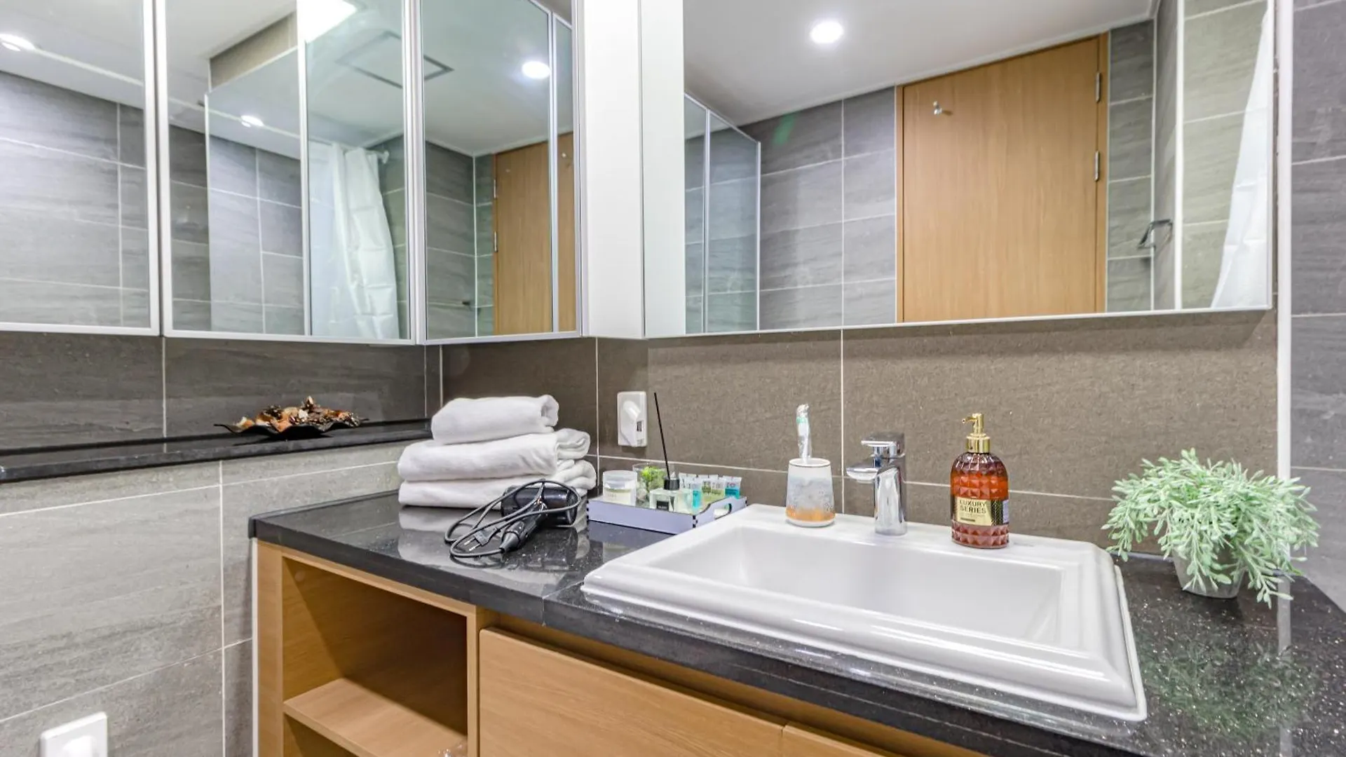 Highvill Park Apartment Nur-Sultan  0*, Nur-Sultan (Astana) Kazakhstan