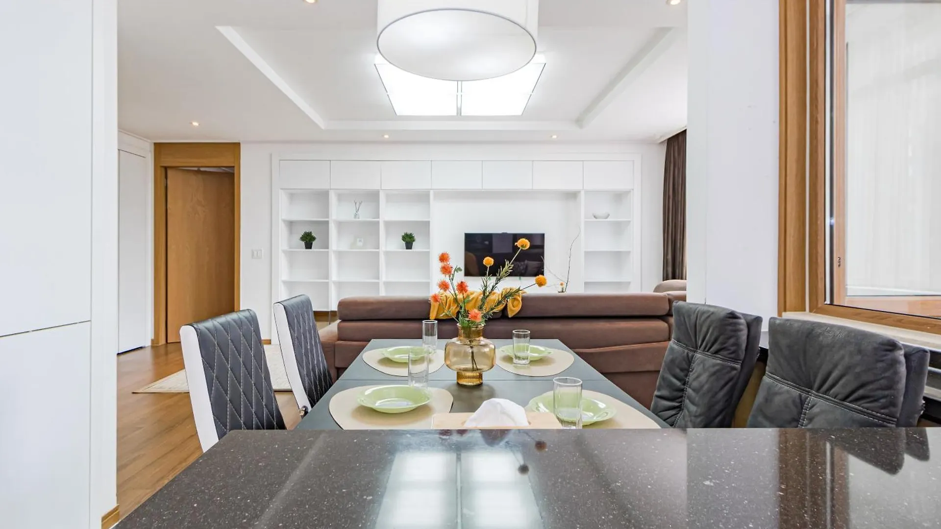 Highvill Park Apartment Nur-Sultan  Kazakhstan